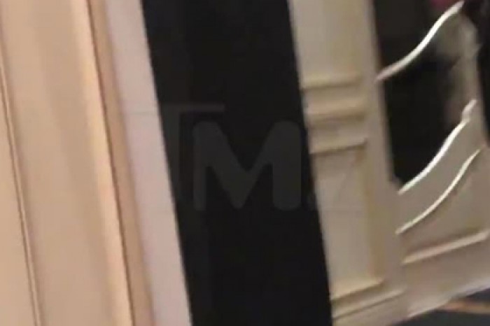 Рэперов Канье Уэста и 6ix9ine обстреляли во время съемок