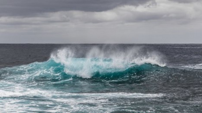 Ученые: Океаны и моря "высасывают" тепло из Земли