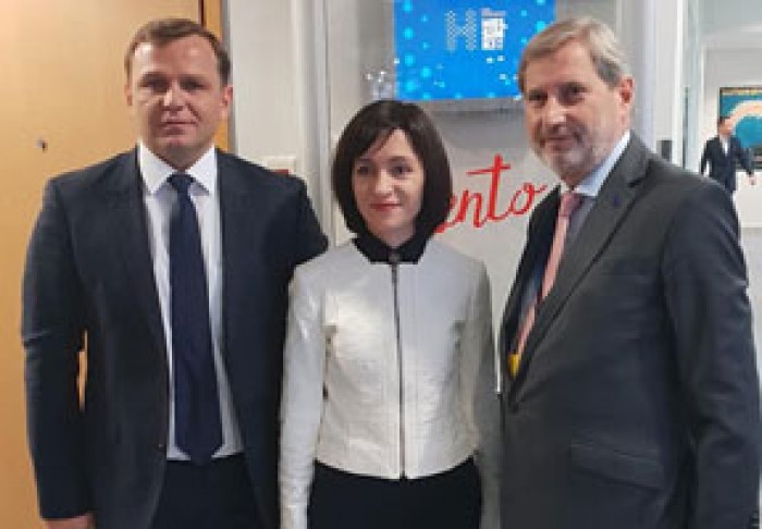 UE VA DEPUNE TOATE EFORTURILE PENTRU A ASIGURA UN PROCES ELECTORAL DEMOCRATIC ÎN MOLDOVA – JOHANNES HAHN