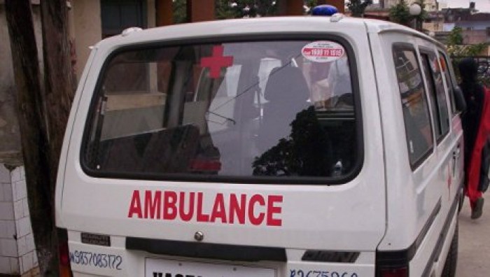 В Индии при столкновении автобуса с грузовиком погибло шесть туристов