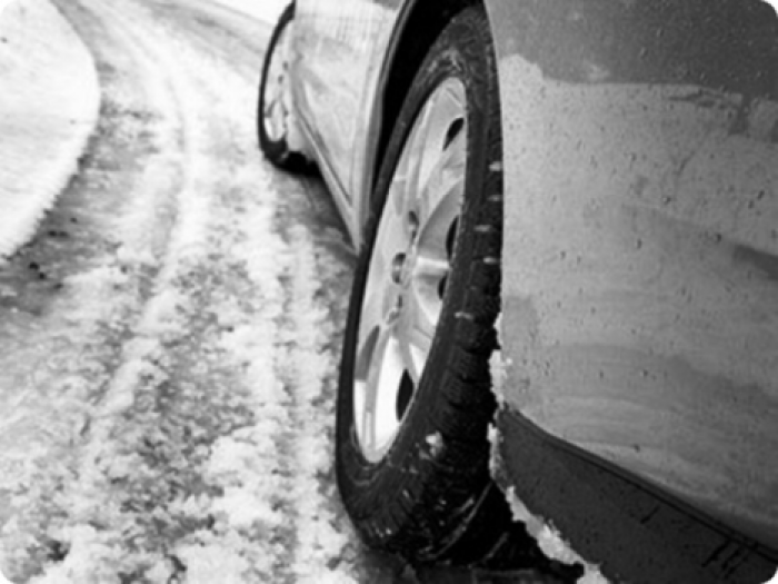 Внимание, водители: на дорогах Молдовы сохраняется гололед