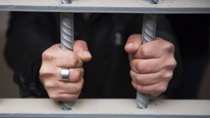 Житель Башкирии получил 13,5 лет за убийство младенца, мешавшего пить водку