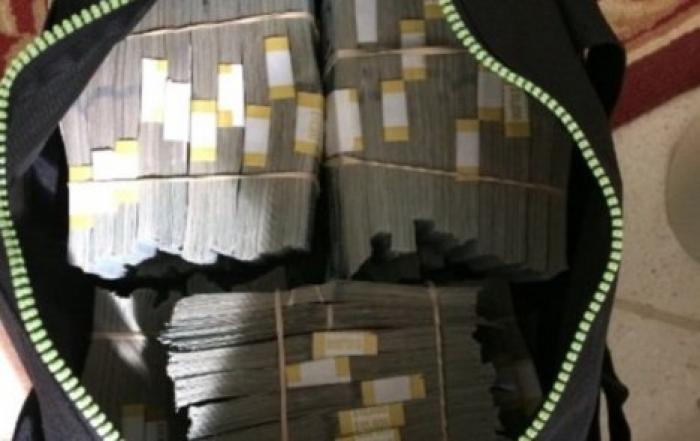 Британец приобрел на аукционе сейф, в котором нашел $7 млн
