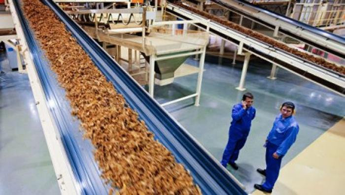 NYT: "дочка" Philip Morris купит за $12,8 млрд долю производителя электронных сигарет