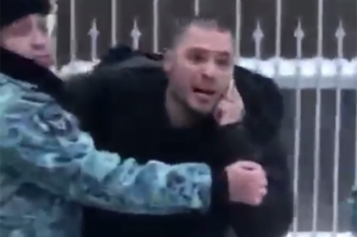 Рэпера Птаху избили в Москве