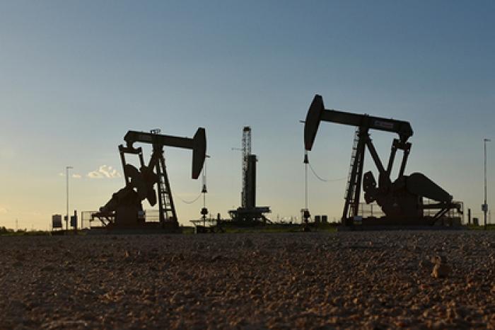 Россия и Иран обрушили нефть