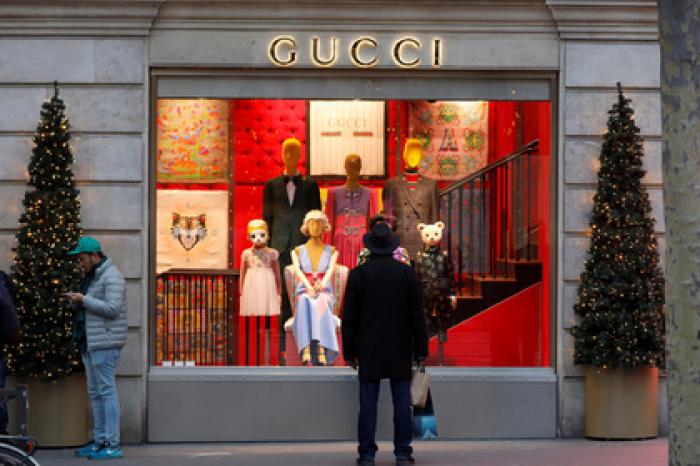 Шнуров ответил попросившим Gucci детдомовцам