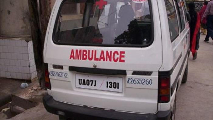 В Индии автобус упал в овраг, погибли 11 человек