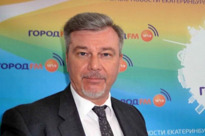 Вице-мэр Екатеринбурга выгнал журналистов на мороз