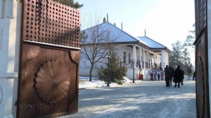 В Оргеевском районе отреставрировали усадьбу Сергея Лазо