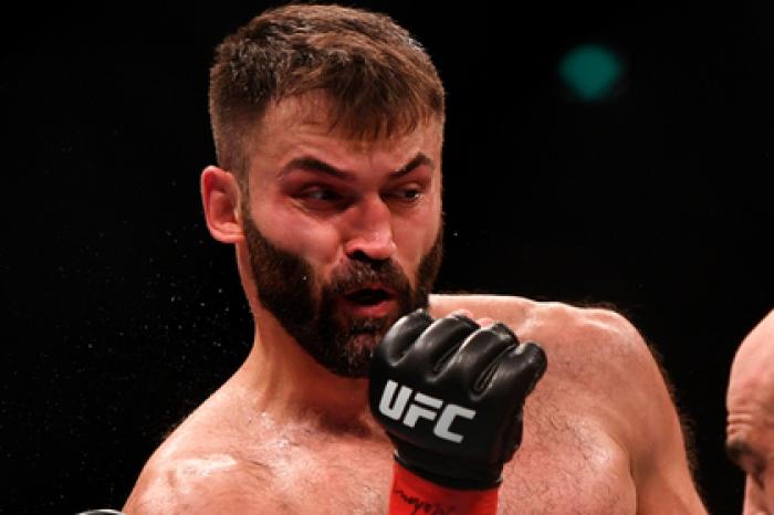 Белорус из UFC пообещал всегда драться в России под советский гимн