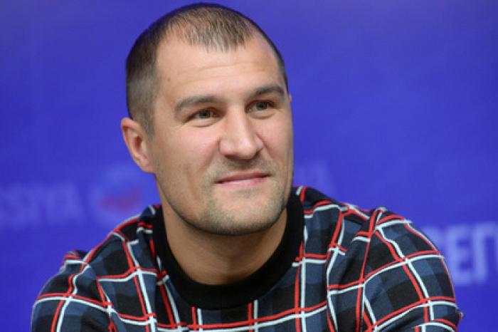 Боксера Ковалева обвинили в нападении на женщину в США