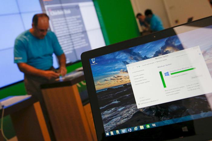 Microsoft снова заставила пользователей обновить Windows 10
