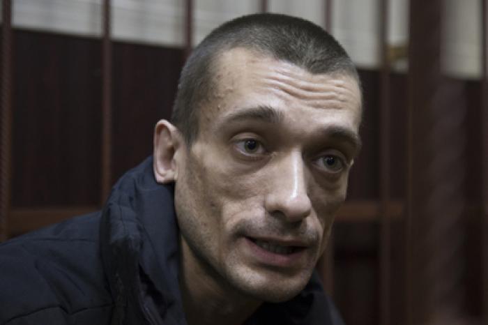 Павленский посвятил свой судебный процесс маркизу де Саду