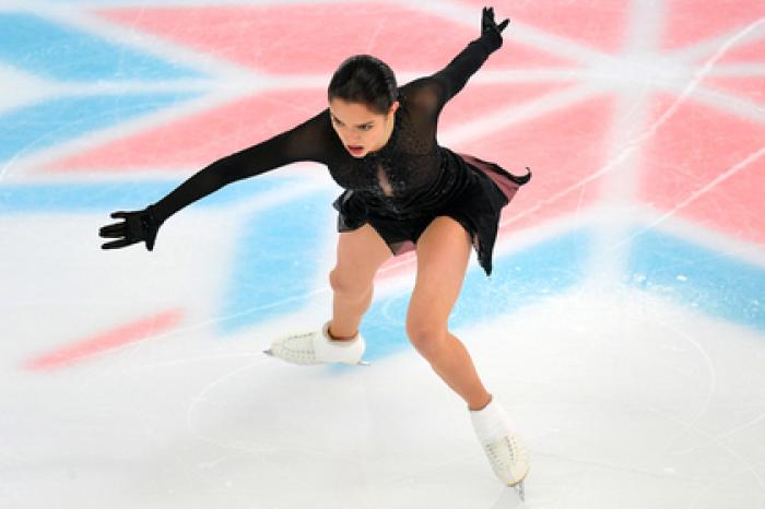 Провал Медведевой на чемпионате России объяснили