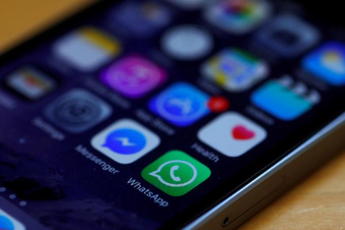 Российских чиновников научат вести Instagram