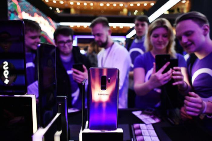 Samsung подняла цены в России вслед за Apple