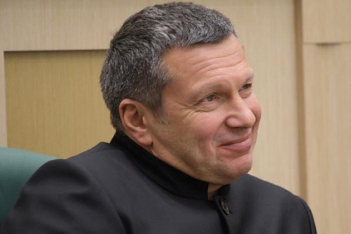 Соловьев устроил розыгрыш украинского политолога «повесточкой»