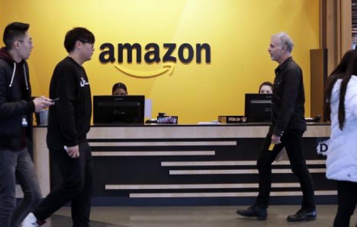 Сотрудники Amazon призвали руководство уменьшить зависимость от ископаемого топлива