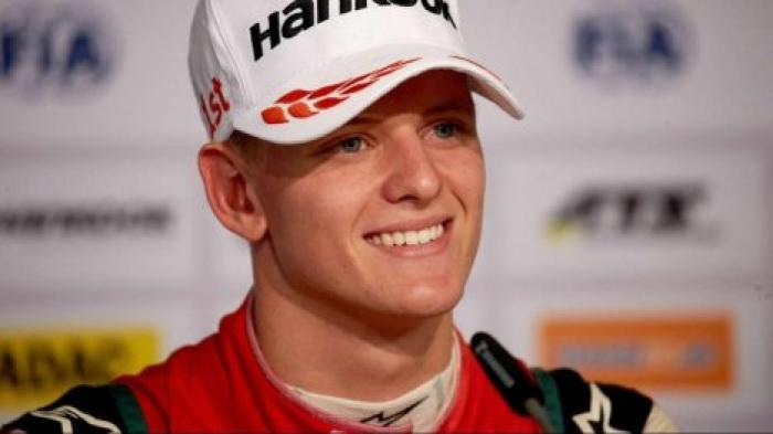 Сын легендарного Шумахера дебютирует в Формуле 1 на тестах с Ferrari