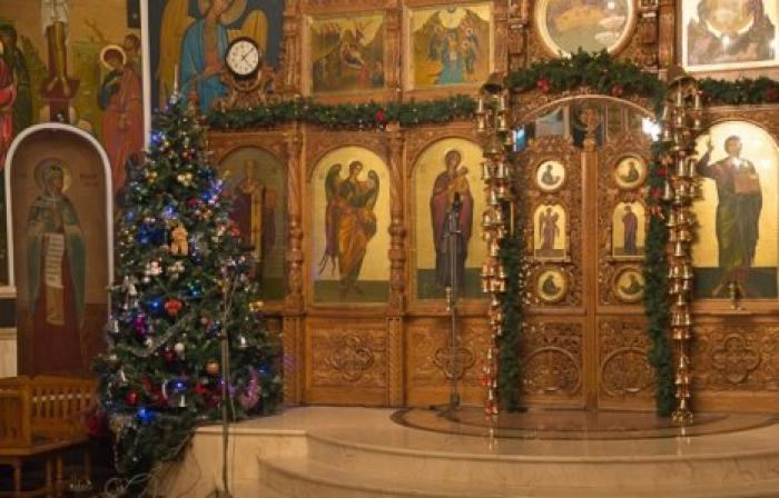 Завтра вечером в церквях отправляется служба Царские часы