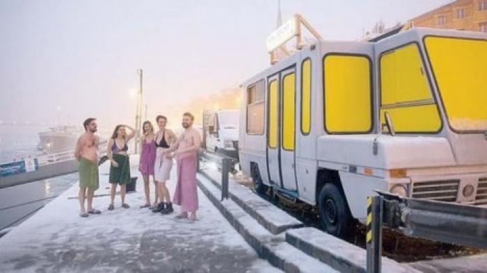 Баня на колесах: житель Унген превратил микроавтобус в сауну