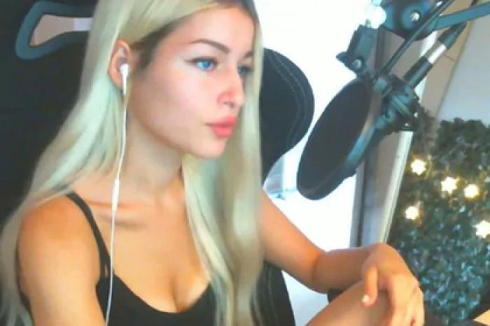 Блогер разделила людей на мужчин и женщин и лишилась заработка