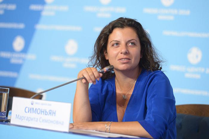 Главного редактора RT обидела зарплата коллеги в 15 тысяч долларов