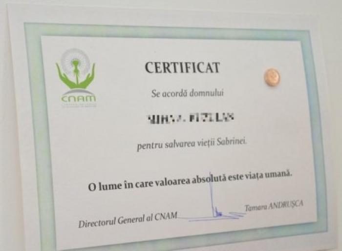 Мужчина, пожертвовавший часть своей печени 9-летней девочки, получил пожизненный полис медстрахования