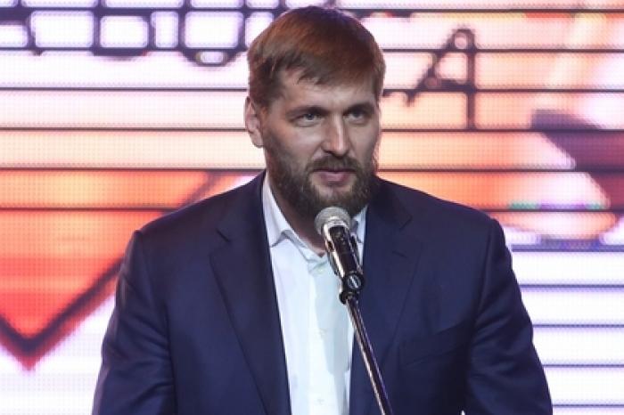 Первое поражение в карьере российского бойца Минакова сочли абсурдом