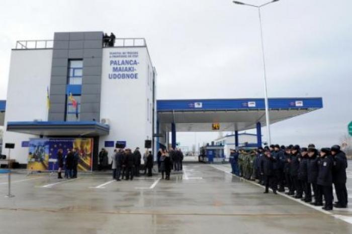 С 2016 года правительство выделило рекордные 54 млн леев на оснащение пограничной полиции
