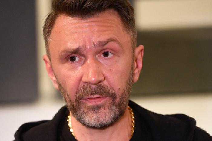 Шнуров в стихах порассуждал о пьяном зачатии