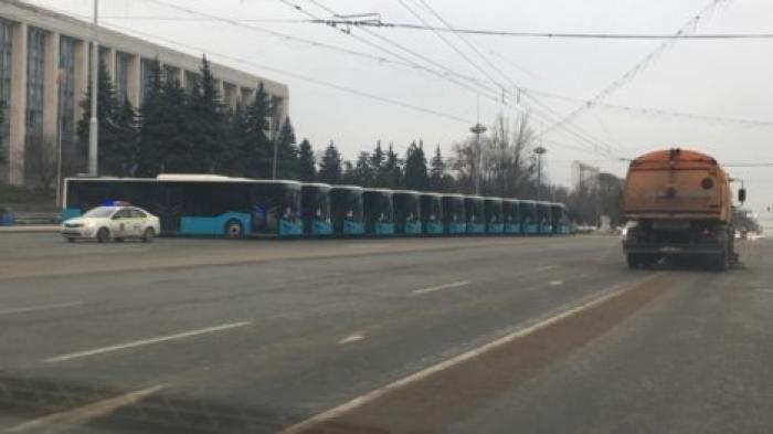 В Кишинев доставили новые автобусы, купленные мэрией
