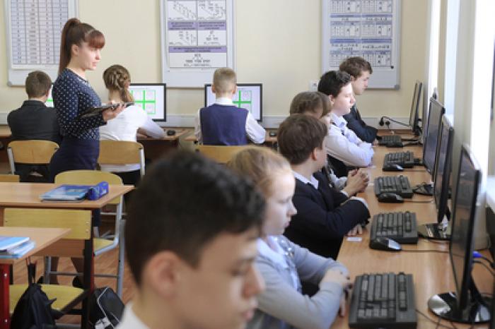 Власти Подмосковья рассказали о высокоскоростном интернете в школах