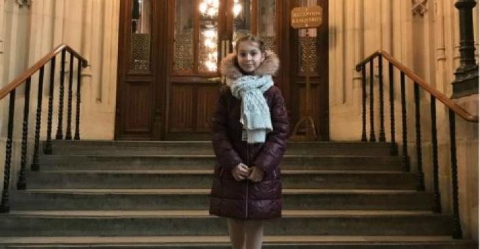 11-летнюю девочку из Молдовы пригласили в парламент Великобритании