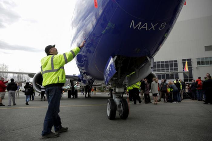Boeing заморозил поставки 737 MAX