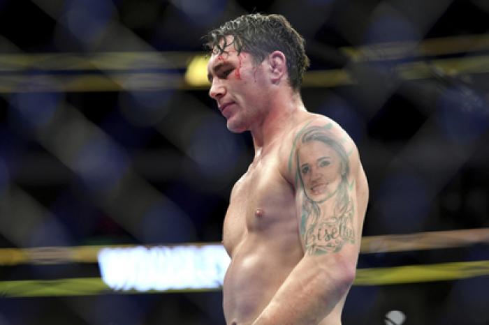 Британский боец UFC восхитился нокаутом российской продавщицы