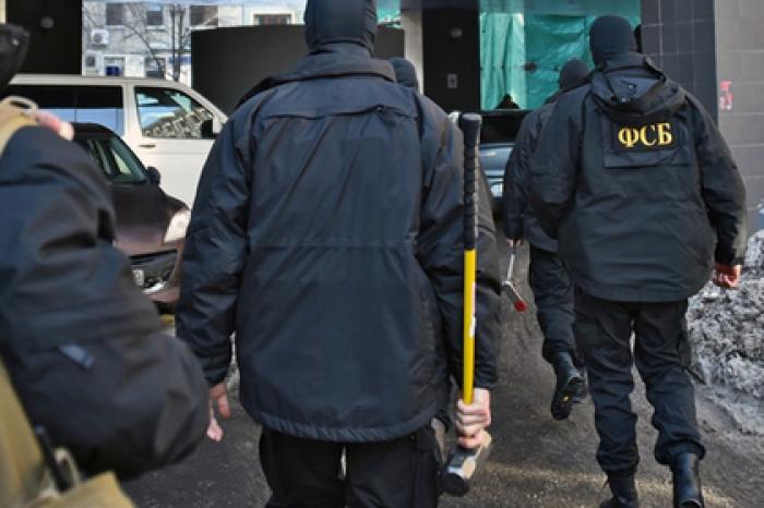 ФСБ устроила обыски в трех городах по делу о хищении средств гособоронзаказа