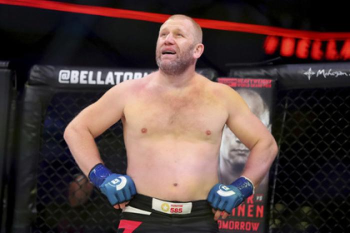 Харитонов отрекся от боя с Александром Емельяненко