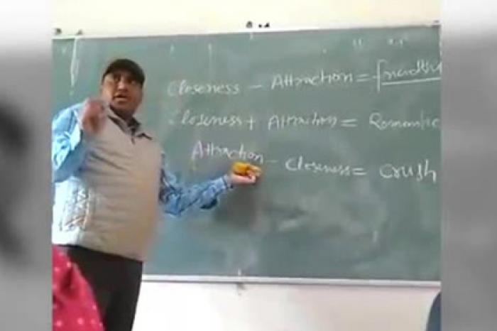 Математик преподал ученицам урок любви, прославился на весь мир и был уволен
