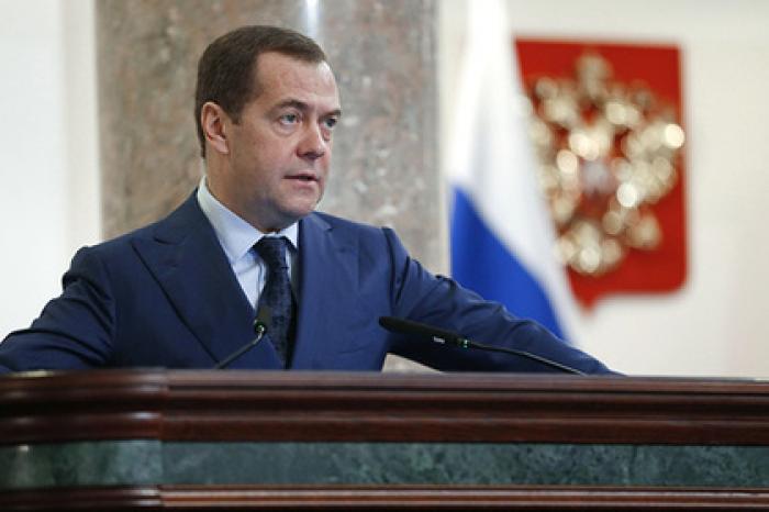 Медведев исключил «китайский сценарий» в российском интернете
