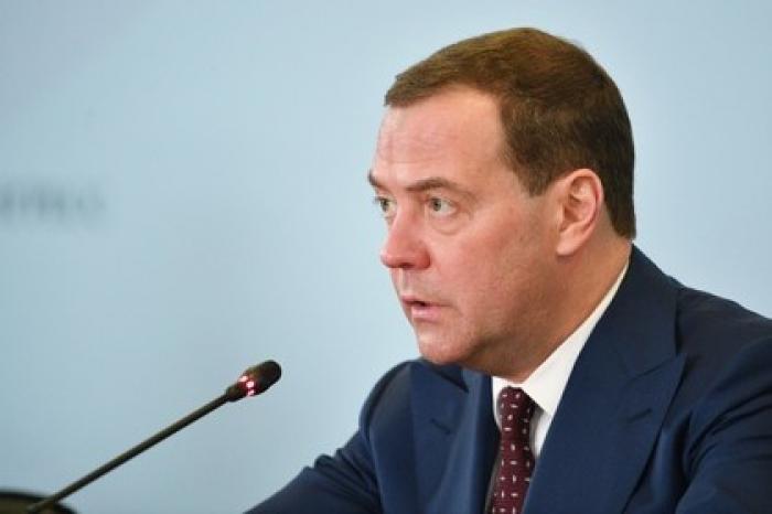 Медведев оценил угрозу люксембургским огородам от российских ракет