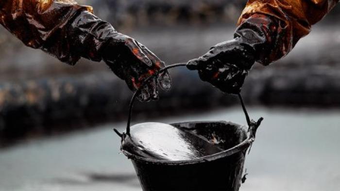 Мировые цены на нефть превысили $66 за баррель