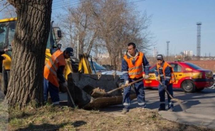 На Буюканах приступили к генеральной уборке