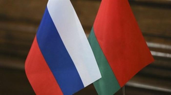 Обострение после чая. Почему Минск шумно разругался с российским послом