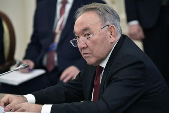 Президент Казахстана Нурсултан Назарбаев ушел в отставку