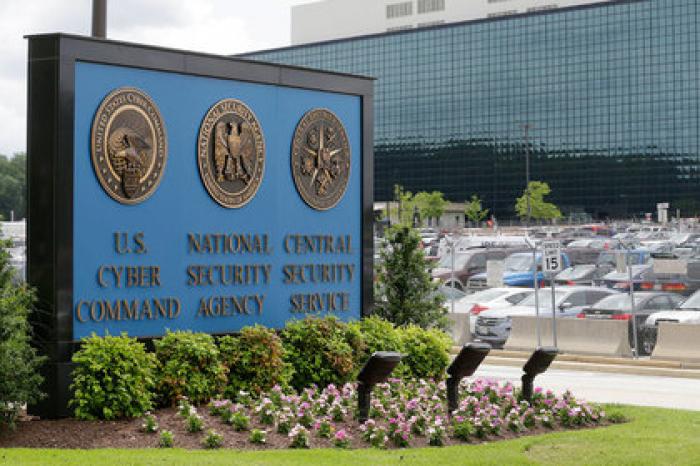Укравший секреты США «новый Сноуден» согласился на тюрьму
