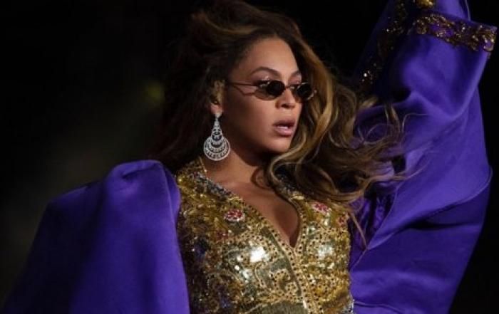 Beyonce анонсировала фильм и альбом с 40 песнями