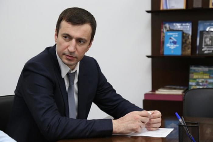 Дагестанского министра сняли с самолета при попытке сбежать