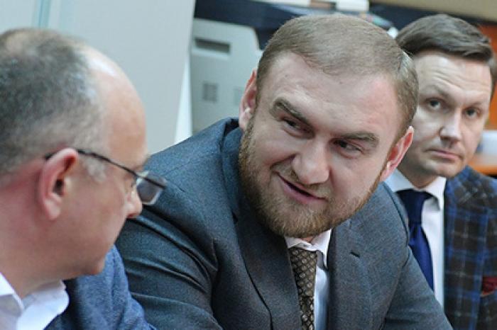 ФСБ задержала генерала и полковника по делу сенатора Арашукова